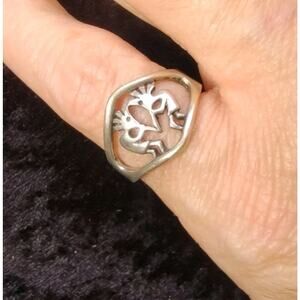 Vintage Masha Hopi Signed Native American Sterling Silver KOKOPELLI Ring 6